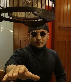 街头采访吃瓜明星,明星大腕的吃瓜日常揭秘