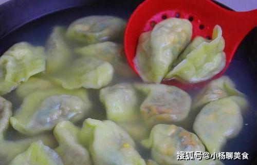 搅瓜吃馅,探寻传统美食的独特魅力